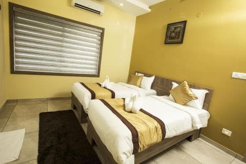 sahara suites