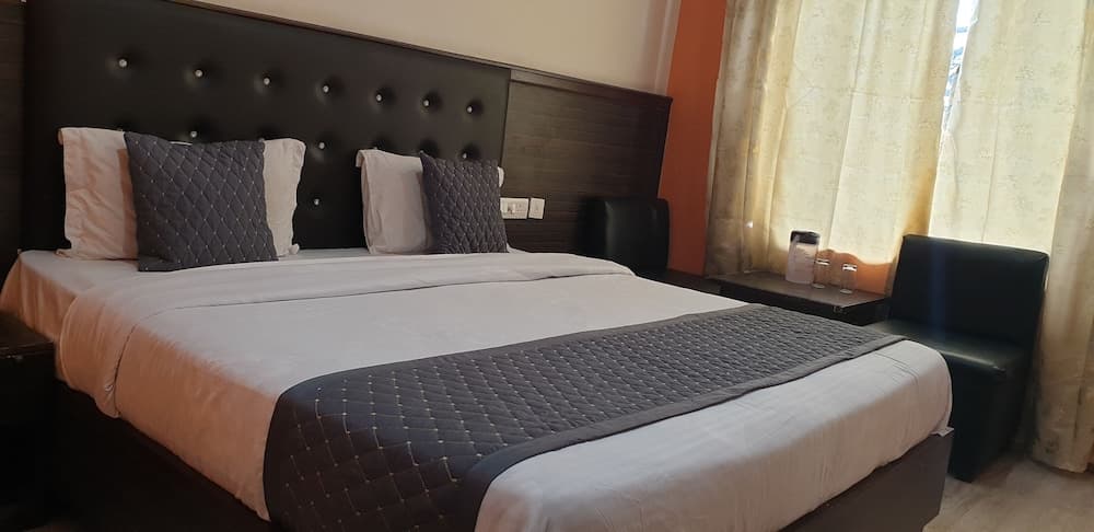 Soham Hotel