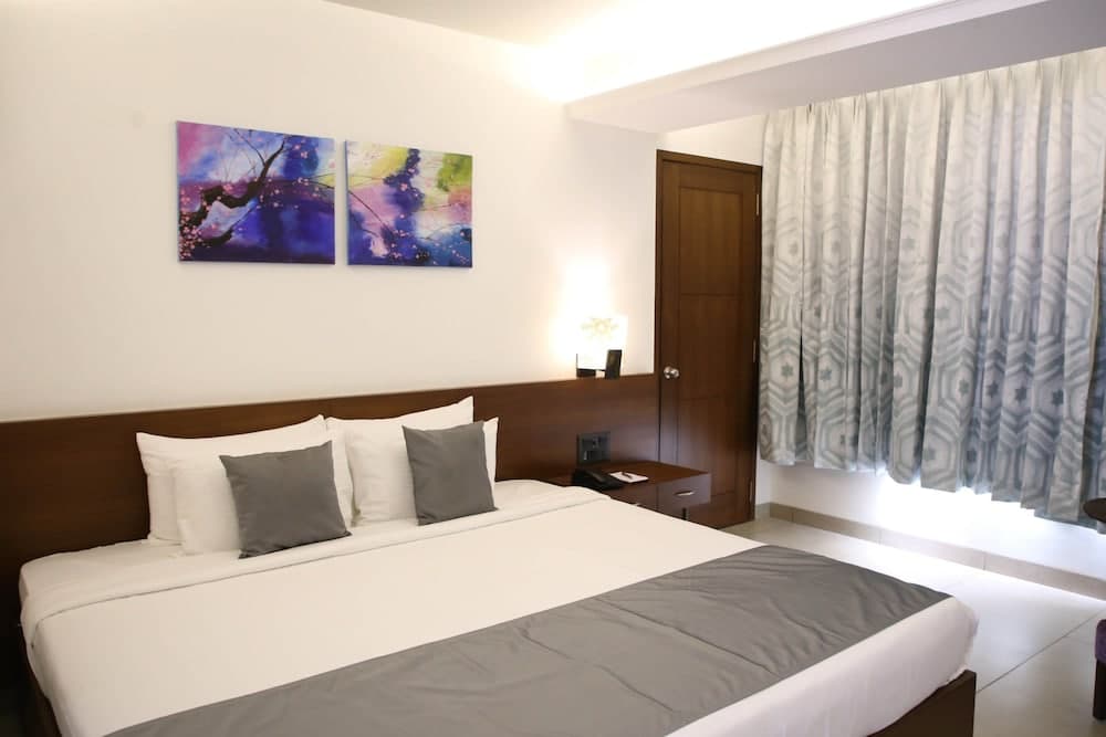 Silver Shell Hotel