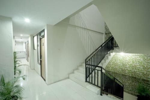 D'Paragon Seturan 1