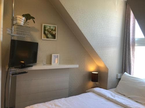Carena House Bed & Breakfast