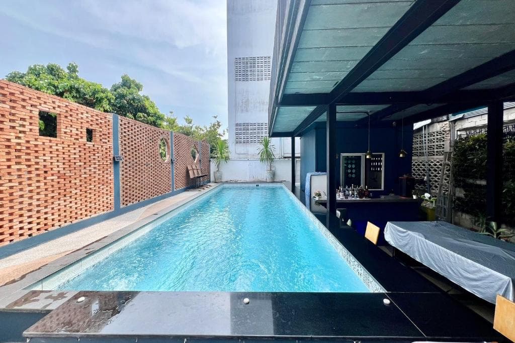 Deva hostel & Relax Pool