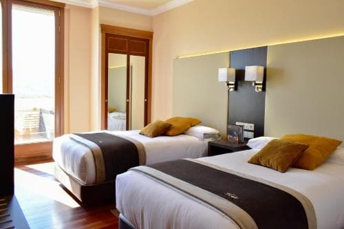 Hotel ArmiÑe