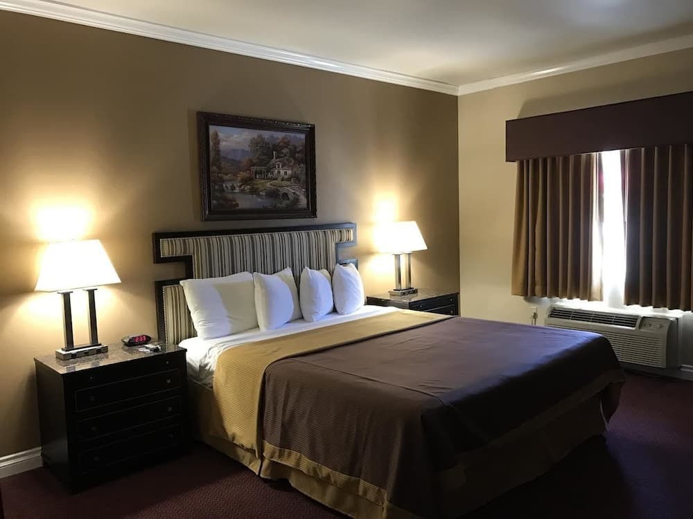 Hotel Saddleback
