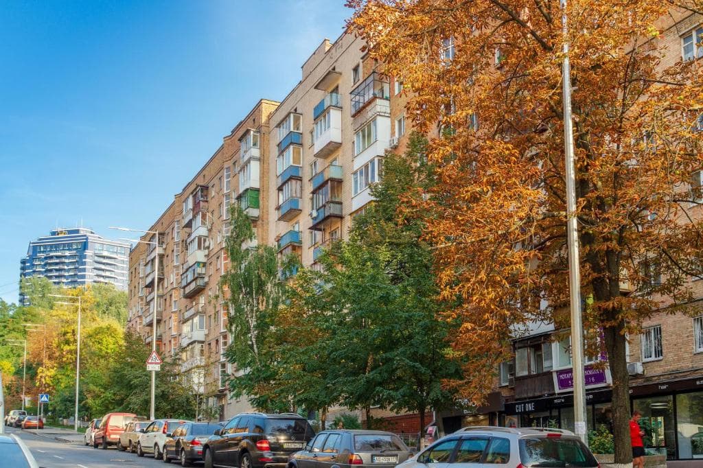 Квартира по улице Федорова 1