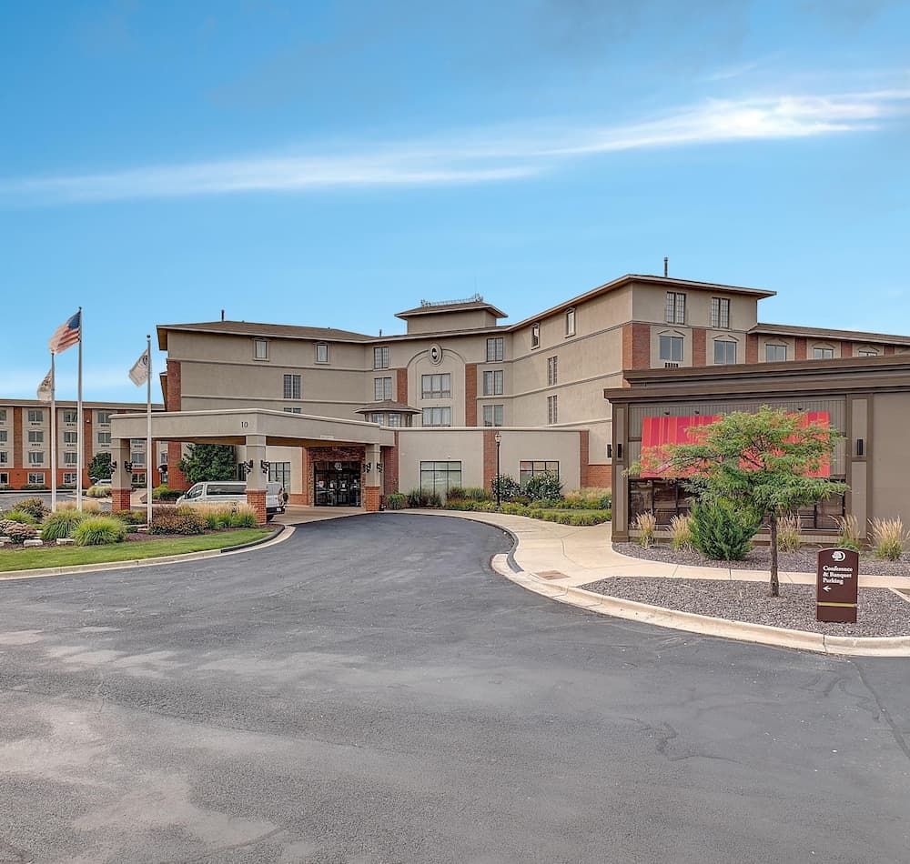 DoubleTree by Hilton Hotel Bloomington
