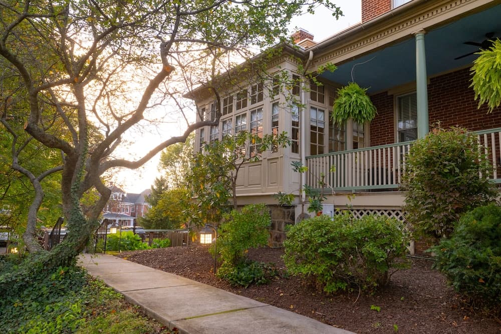 The Lafayette Inn