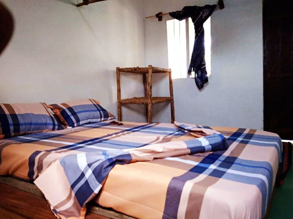 Tuna Lodge
