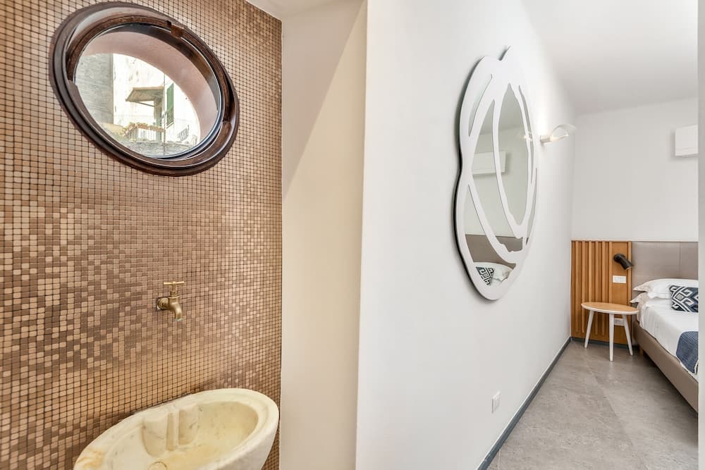 Colonna 24