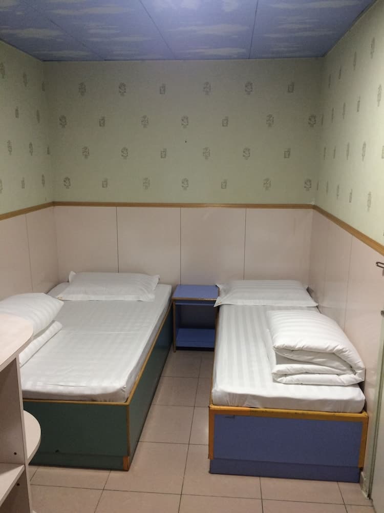 Wing Wah Hostel