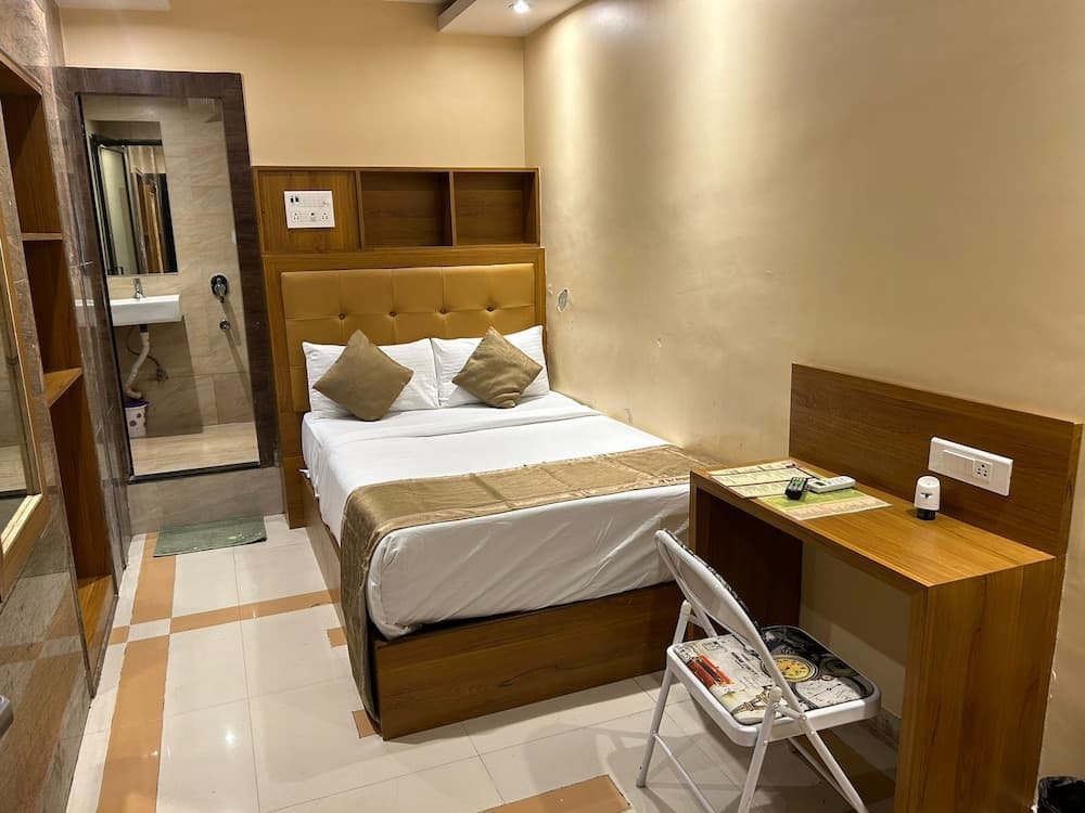 Hotel BKC Mannat