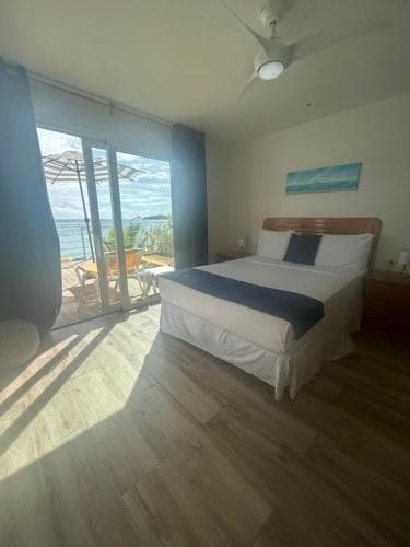 Seaview Beach Hotel