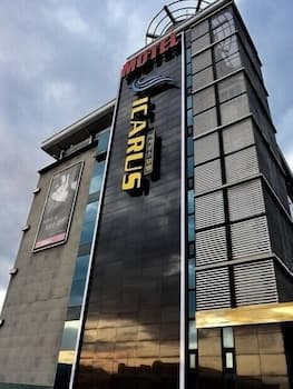 Icarus Motel