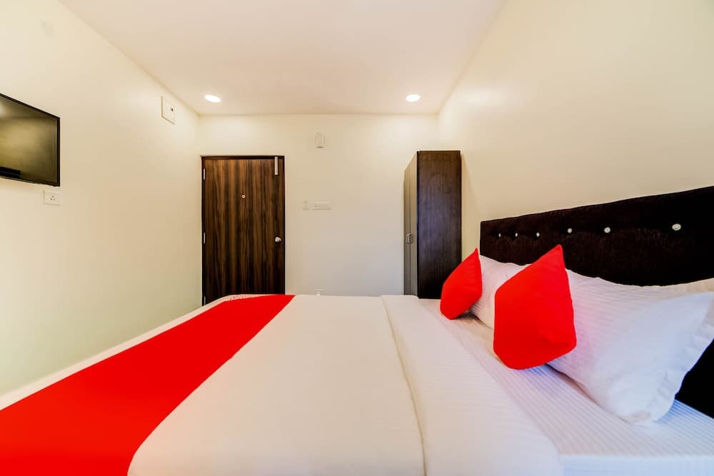 Seven A Luxury Hotel