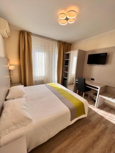 Hotel Aurora