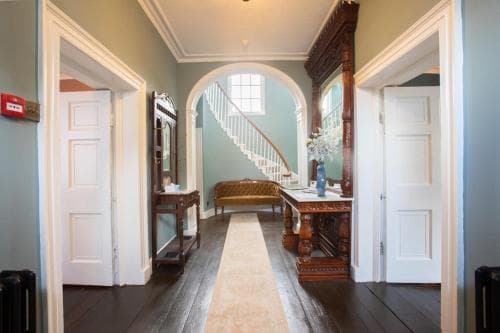 Ivy House