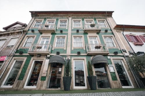 8 Villas