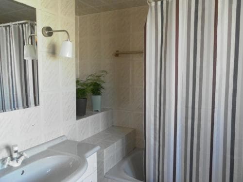 Lemon Tree Hostel