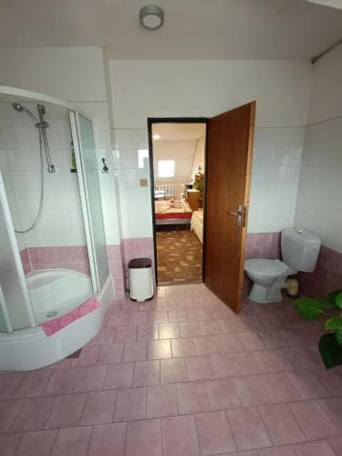 Hotel Avion
