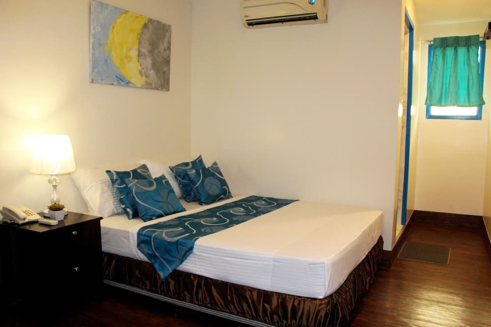 Skyblue Hotel