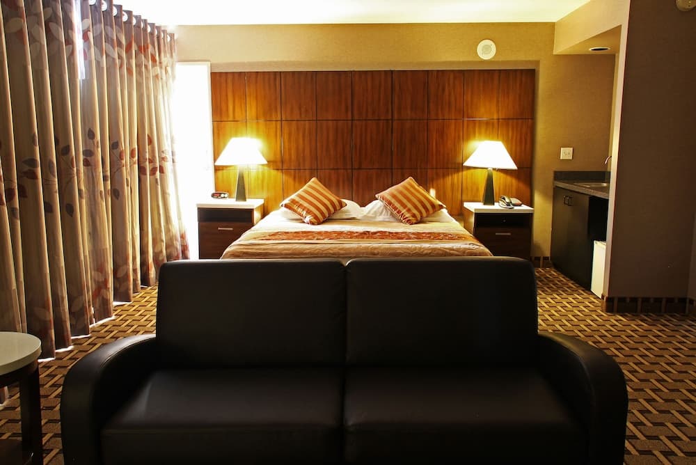 LA Crystal Hotel