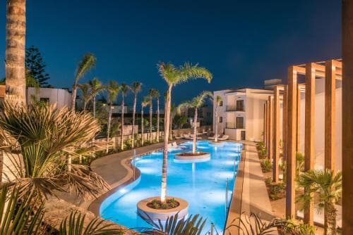 Noble Hotel Suites