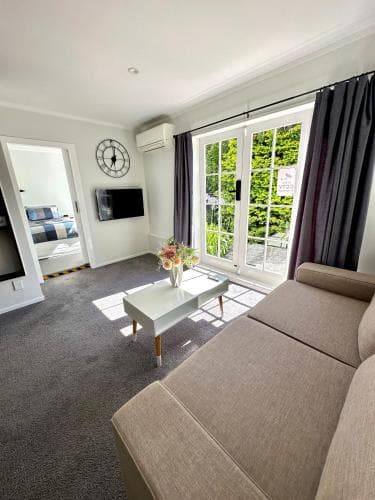Lemon Tree Apartment Tawa