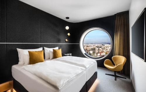 Mooons Vienna