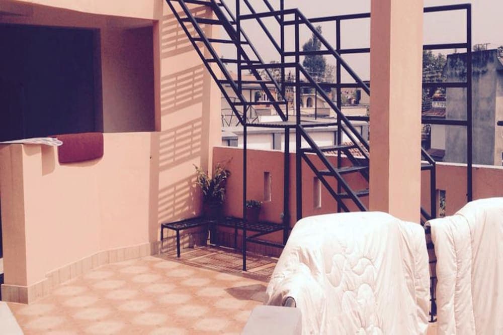 Dev Guest House