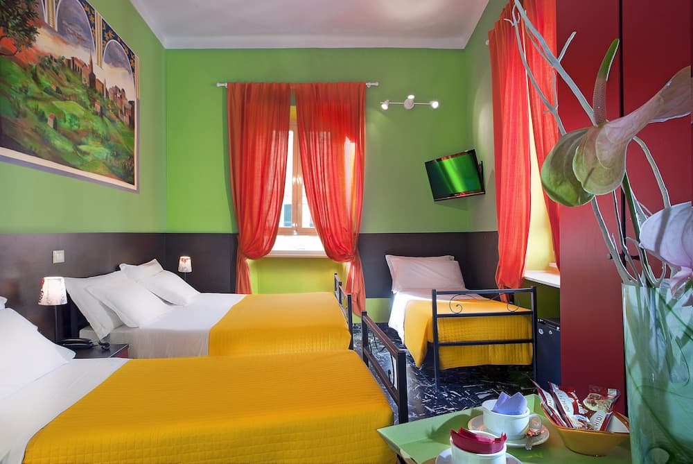 Hotel Colors