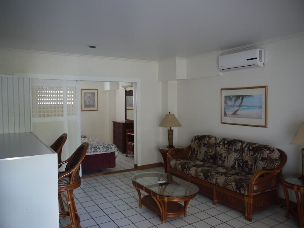 Chalan Kanoa Beach Hotel