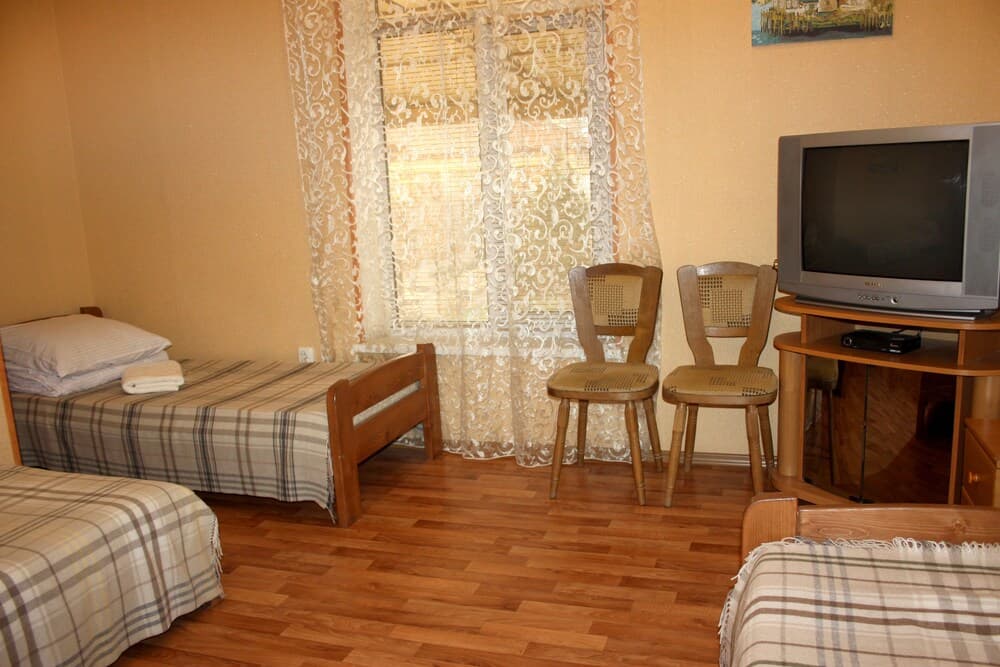 Inn Khlibodarskiy