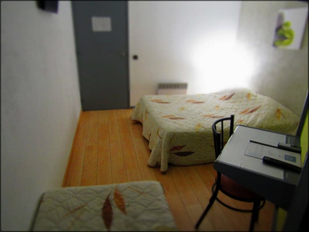 Aix Hotel