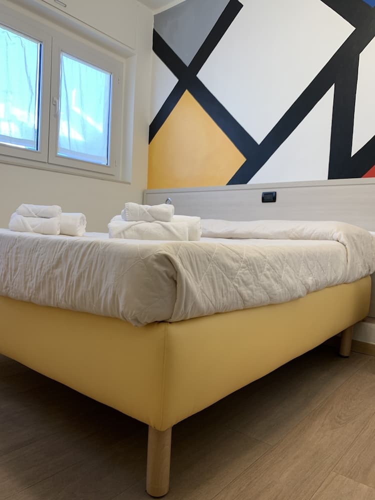 Hotel Cairoli