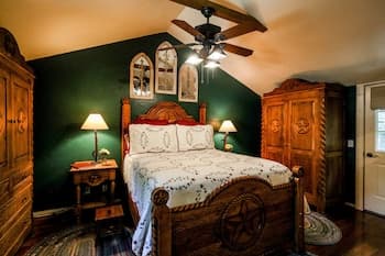 A Tex Inn