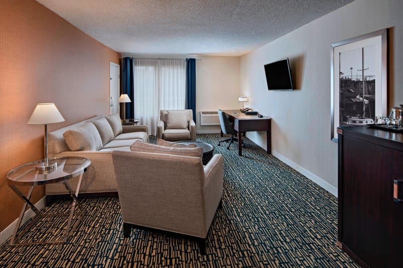 Sheraton Bellevue Hotel