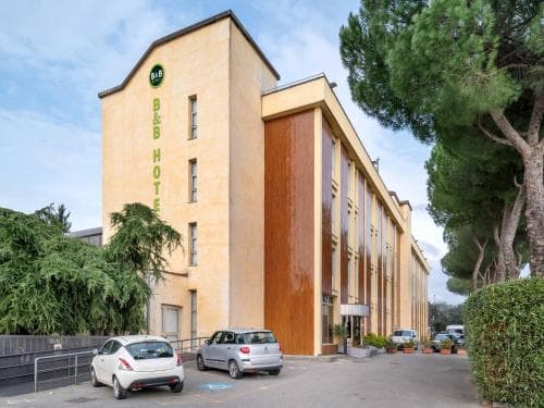 B&B HOTEL CALENZANO FIRST