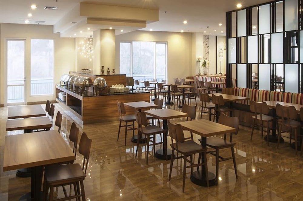 Permata Hotel