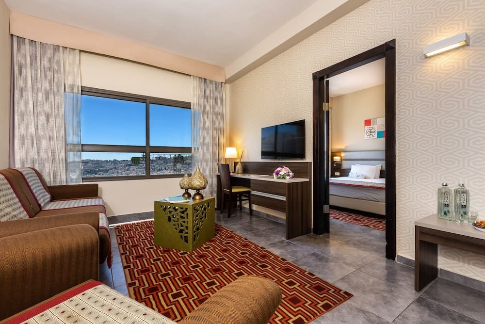 Ramada Nazareth