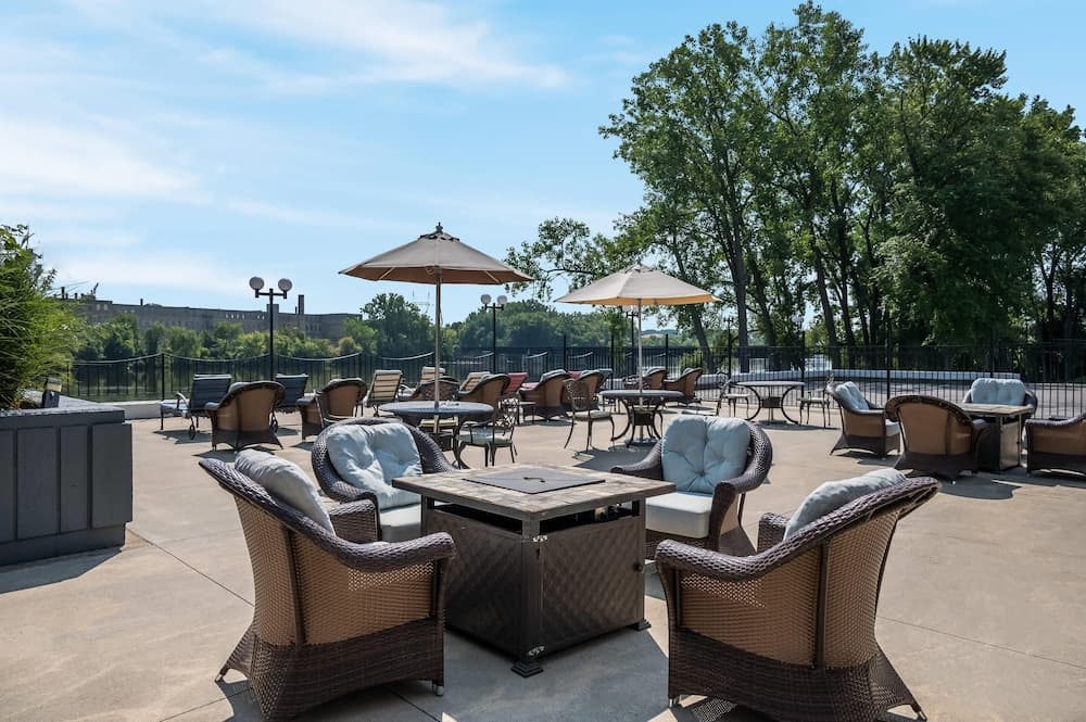 Radisson Hotel Grand Rapids Riverfront
