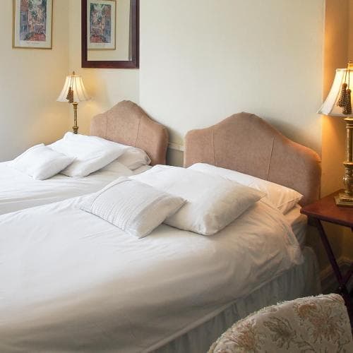 Leaded Light Guest House