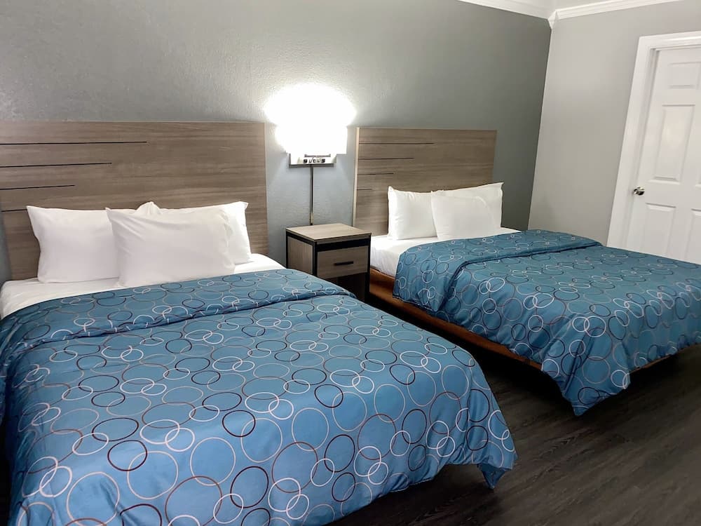 Budget Host Inn