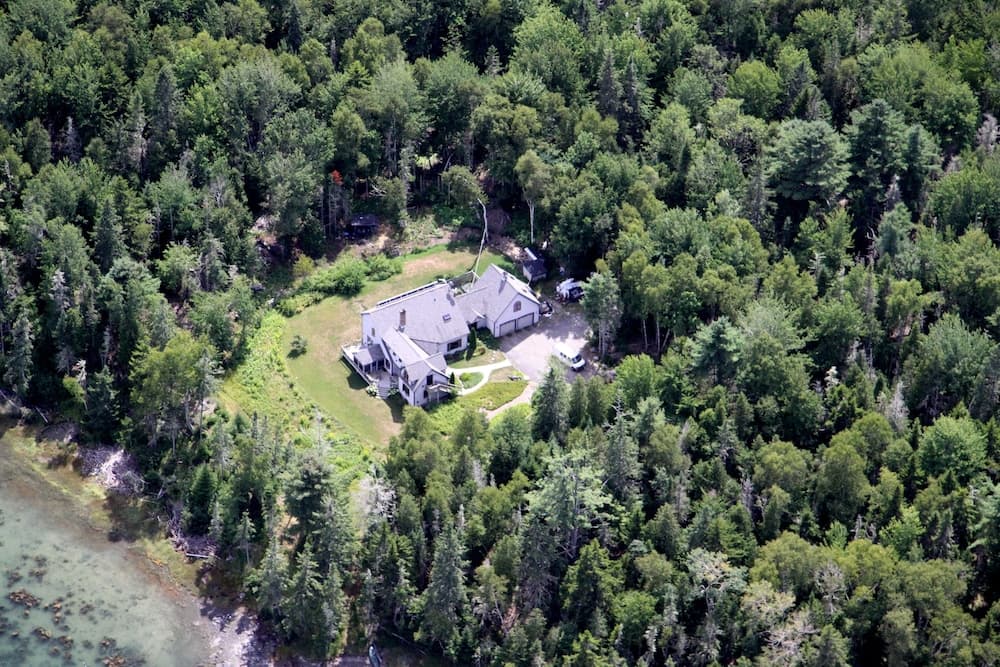 Three Pines Bed And Breakfast