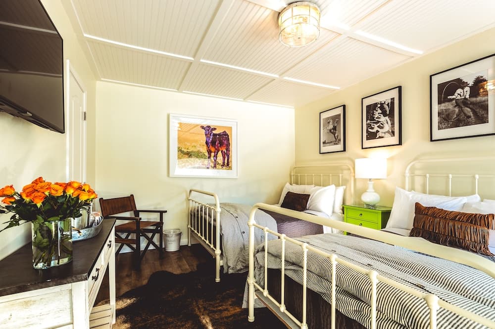 Stables Inn
