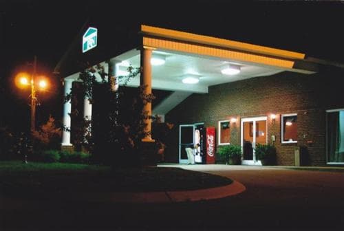Deerfield Inn