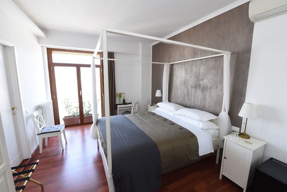 San Pietro House