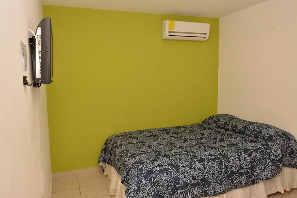 Hotel Bugambilias