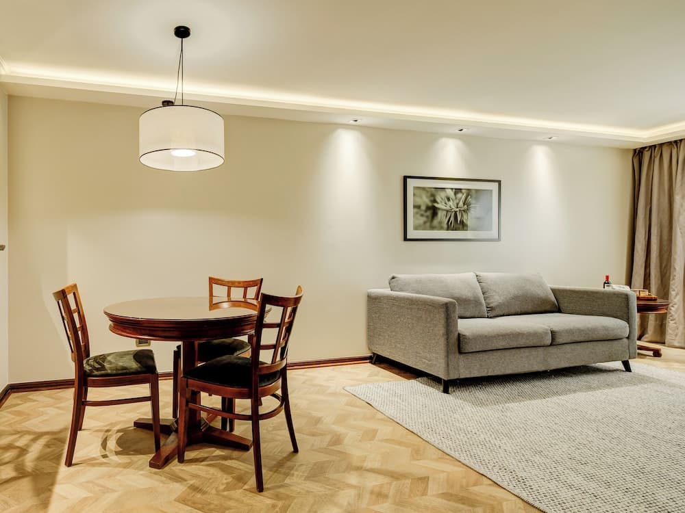 Hotel Plaza El Bosque Ebro