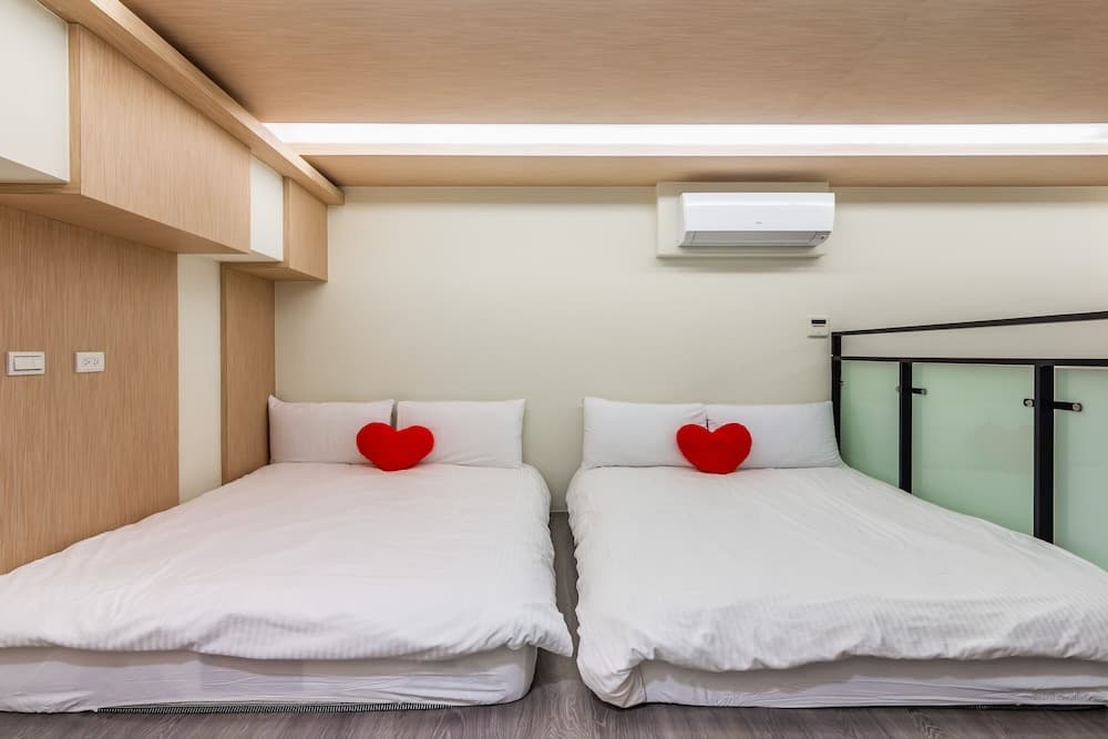 Sun Moon Tea Hotel