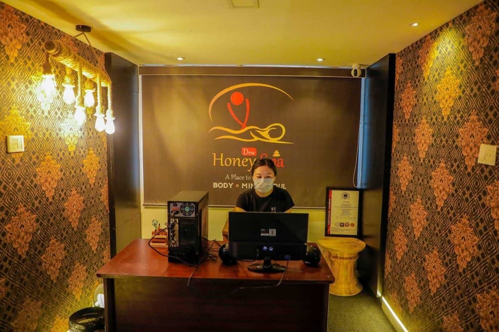 Cosmopolitan Hotel